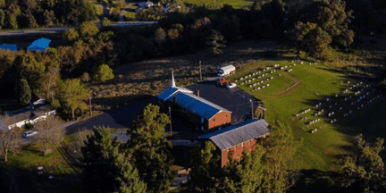 center pigeon baptist image